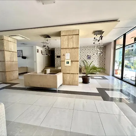 Apartment Bay - Menada Apatments Pomorie